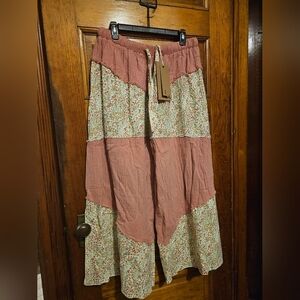 NWT! POL Boho Wide leg Floral  Pants